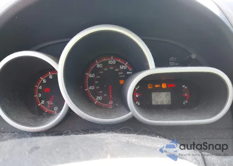 2012 Toyota Matrix L z USA, uszkodzony, nr VIN 2T1KU4EE1CC800633